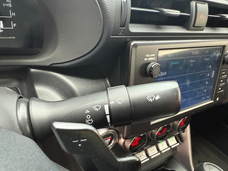 Toyota GR86 Vehicle Image 19