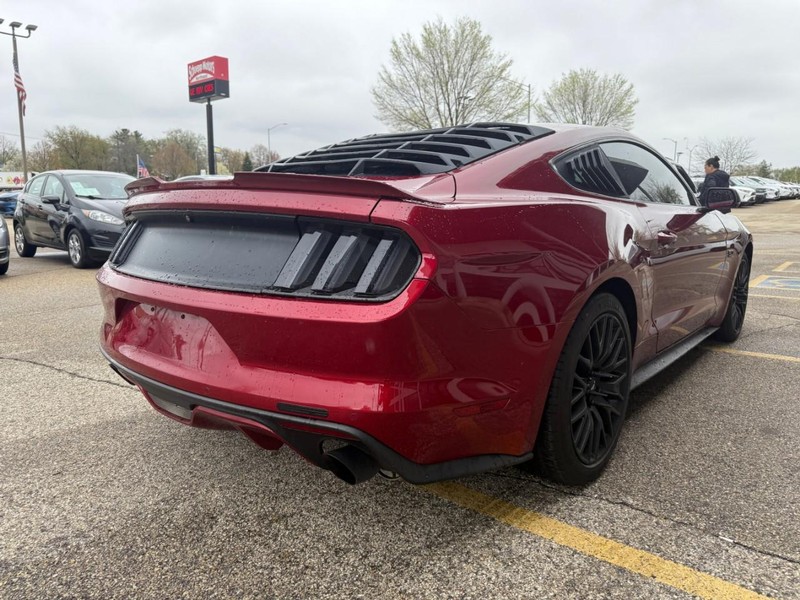 Ford Mustang Vehicle Image 05
