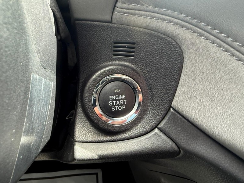 Subaru Outback Vehicle Image 28