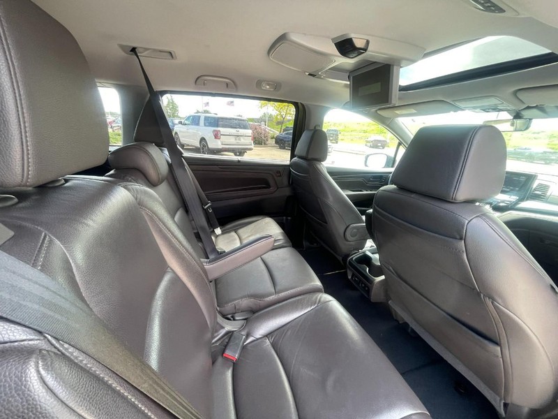Honda Odyssey Vehicle Image 14