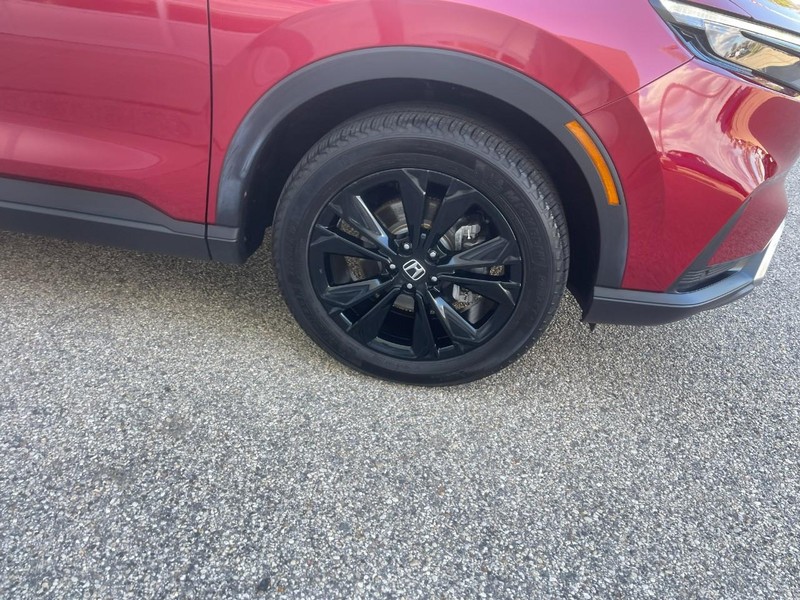 Honda CR-V Hybrid Vehicle Image 07