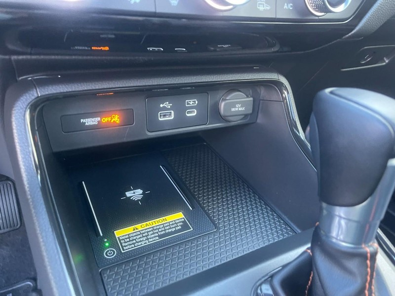 Honda CR-V Hybrid Vehicle Image 29