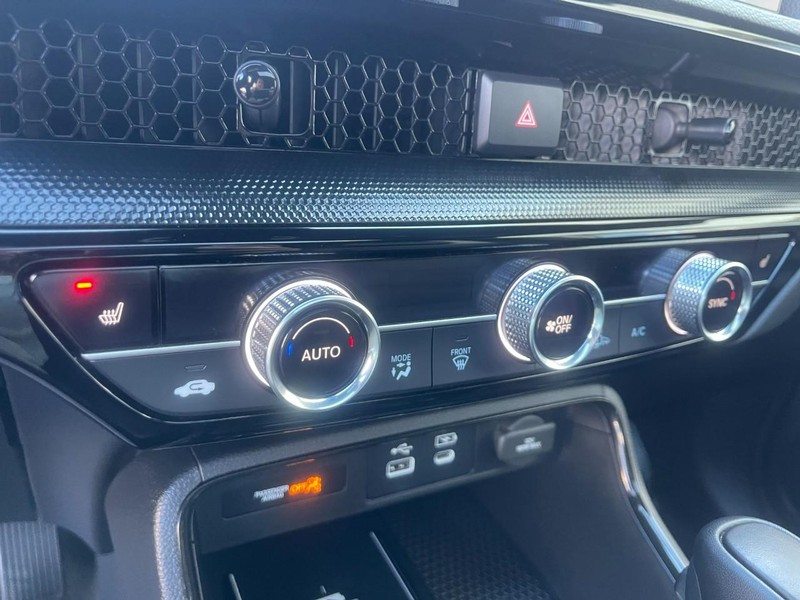 Honda CR-V Hybrid Vehicle Image 30