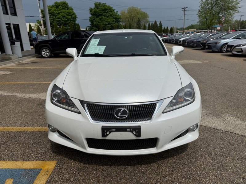 Lexus IS 250C Vehicle Image 02