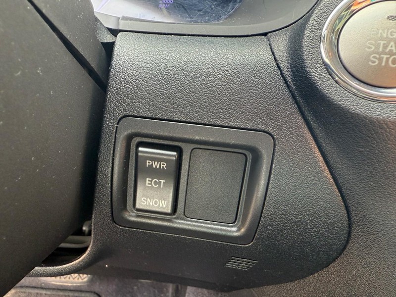 Lexus IS 250C Vehicle Image 22