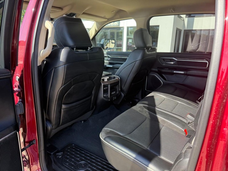 Ram 1500 Vehicle Image 12