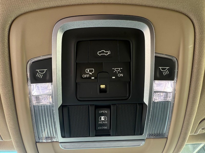 Ram 1500 Vehicle Image 33