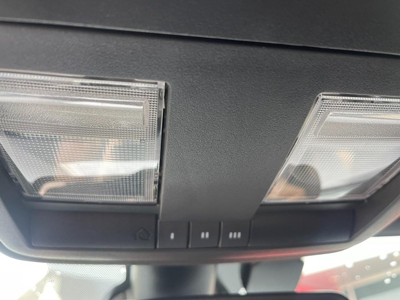 Dodge Challenger Vehicle Image 26