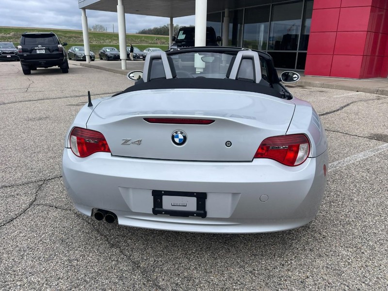 BMW Z4 Vehicle Image 04