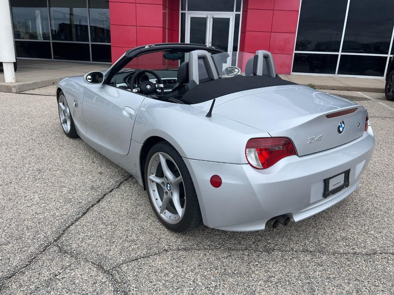 BMW Z4 Vehicle Image 05