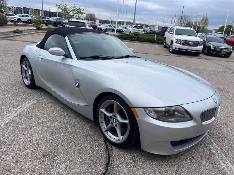BMW Z4 Vehicle Image 30