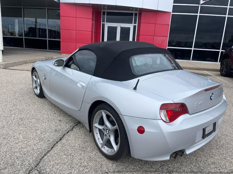 BMW Z4 Vehicle Image 32