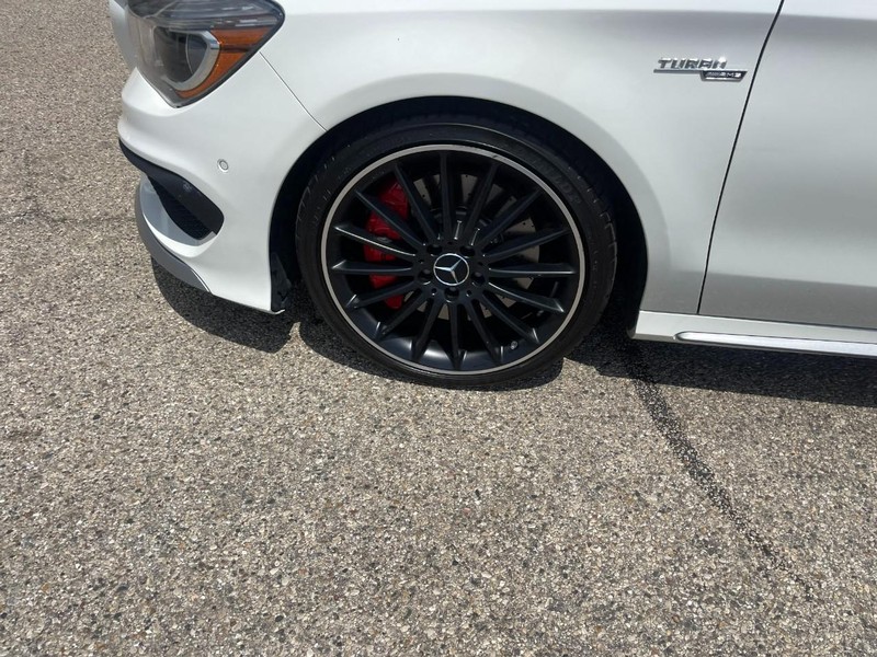 Mercedes-Benz CLA-Class Vehicle Image 06