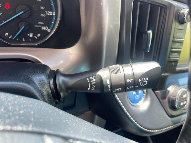 Toyota RAV4 Hybrid Vehicle Image 29