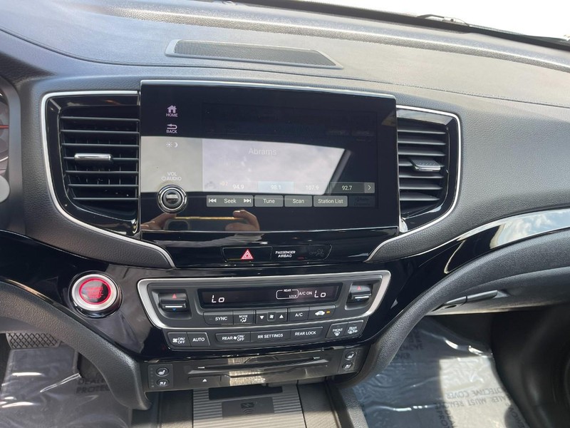 Honda Pilot Vehicle Image 37
