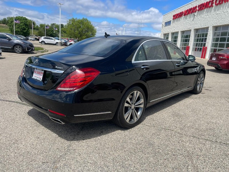 Mercedes-Benz S-Class Vehicle Image 03