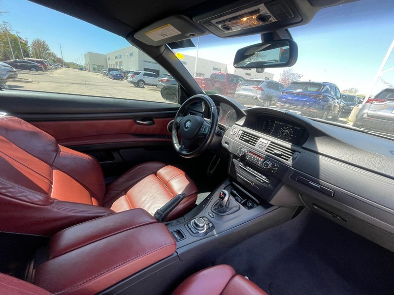 BMW M3 Vehicle Image 04
