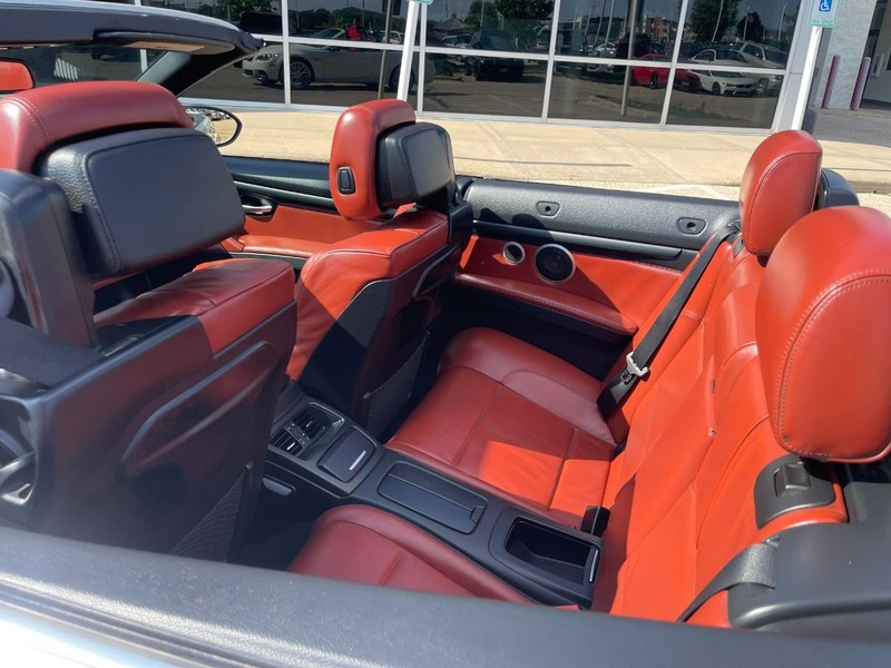 BMW M3 Vehicle Image 15