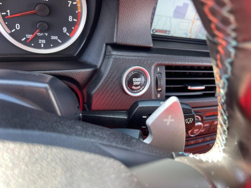 BMW M3 Vehicle Image 31