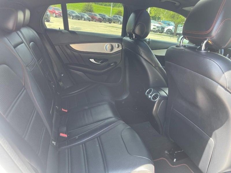 Mercedes-Benz GLC Vehicle Image 16
