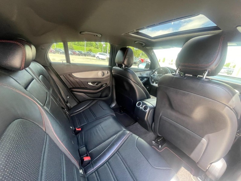 Mercedes-Benz GLC Vehicle Image 17