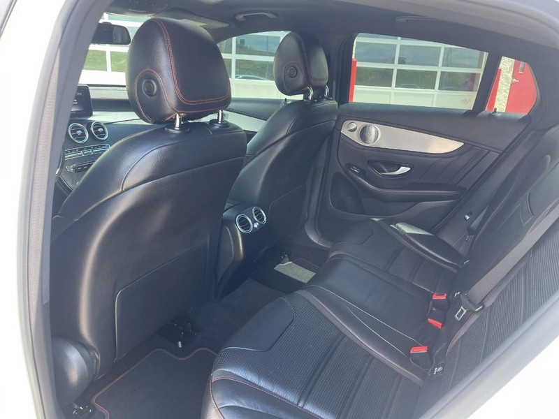 Mercedes-Benz GLC Vehicle Image 22