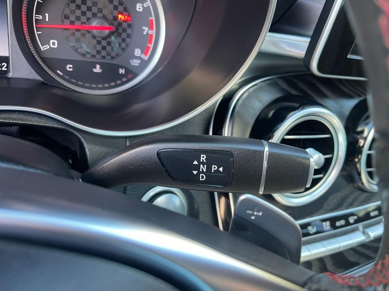 Mercedes-Benz GLC Vehicle Image 35
