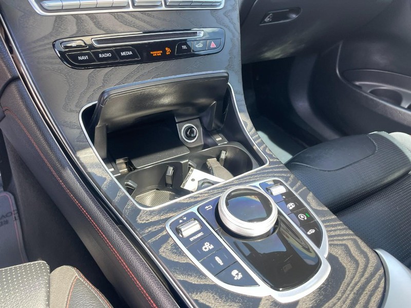 Mercedes-Benz GLC Vehicle Image 37