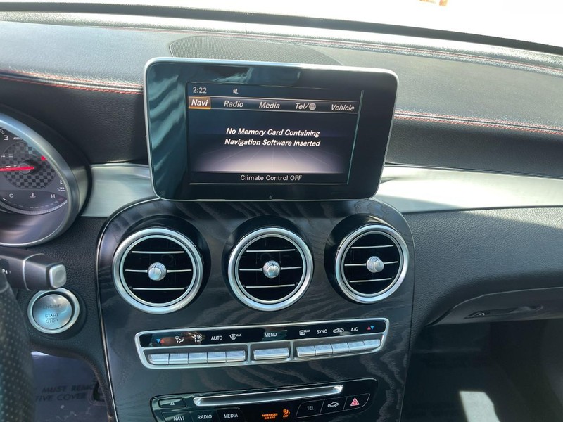 Mercedes-Benz GLC Vehicle Image 38