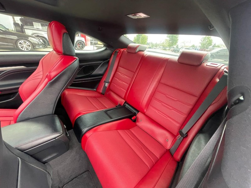 Lexus RC Vehicle Image 14