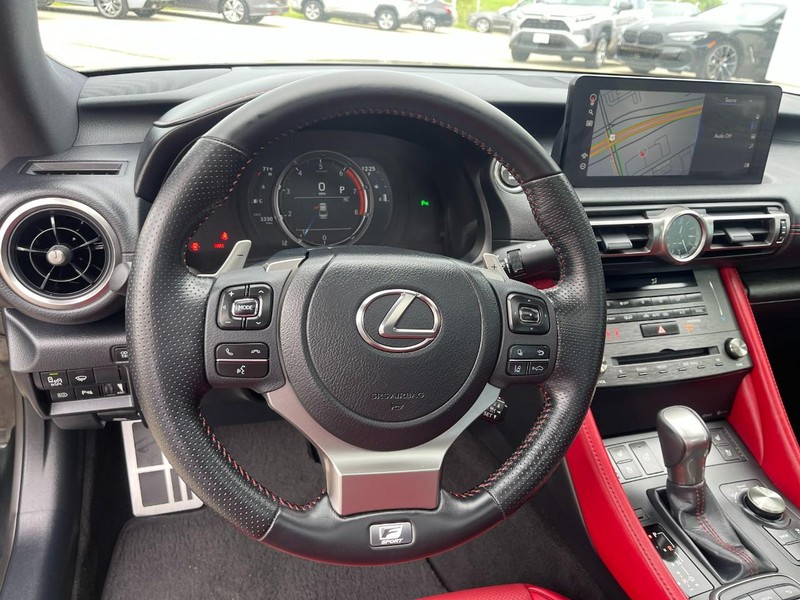 Lexus RC Vehicle Image 19
