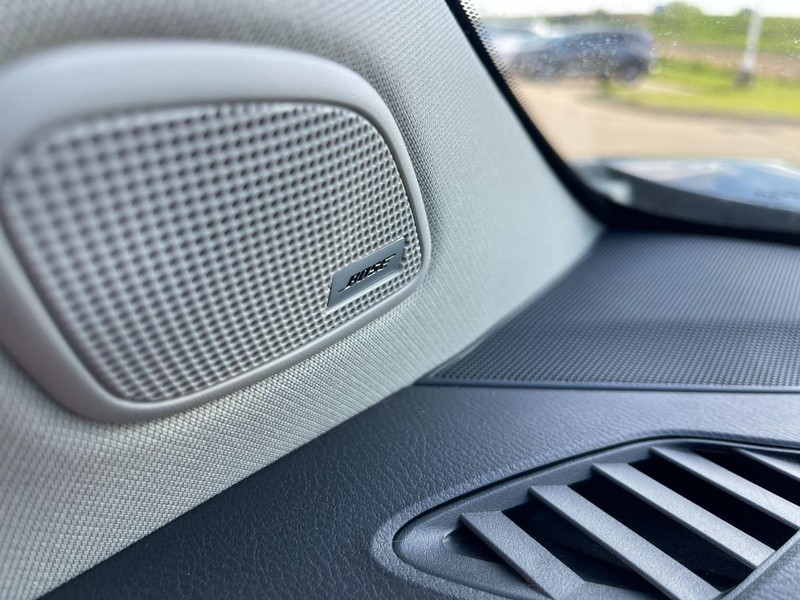 Nissan MURANO SL Vehicle Image 31