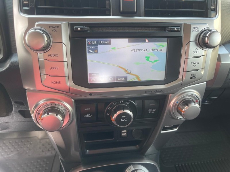 Toyota 4Runner Vehicle Image 25