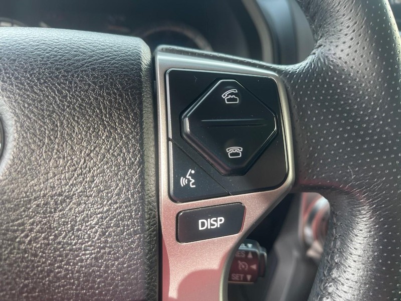 Toyota 4Runner Vehicle Image 27