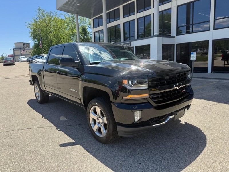 Chevrolet Silverado 1500 Vehicle Image 03