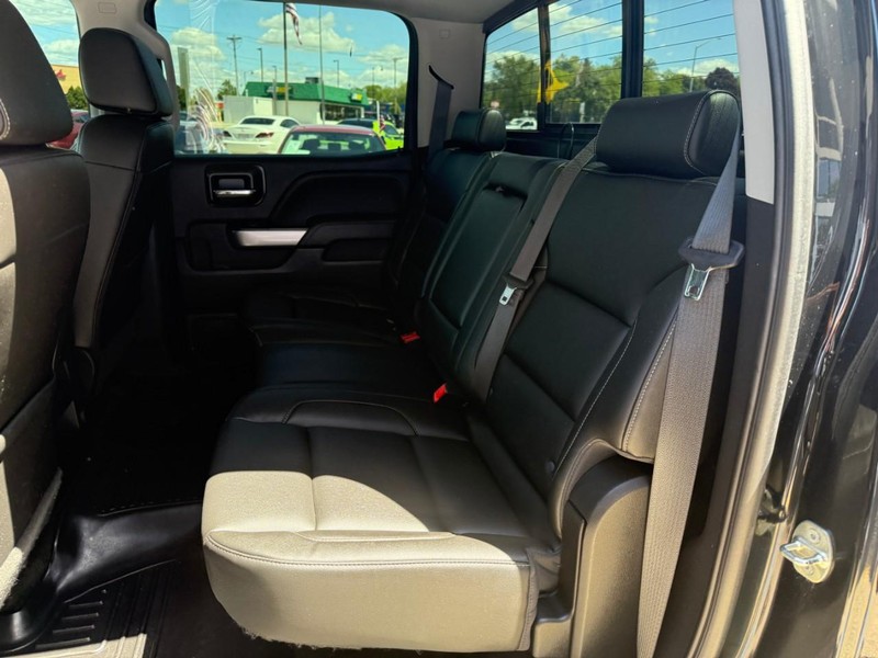Chevrolet Silverado 1500 Vehicle Image 11