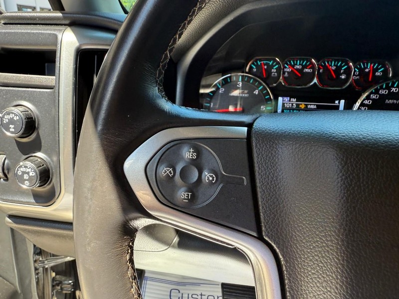 Chevrolet Silverado 1500 Vehicle Image 20