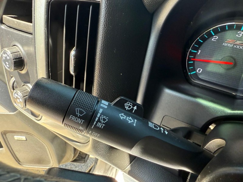 Chevrolet Silverado 1500 Vehicle Image 22