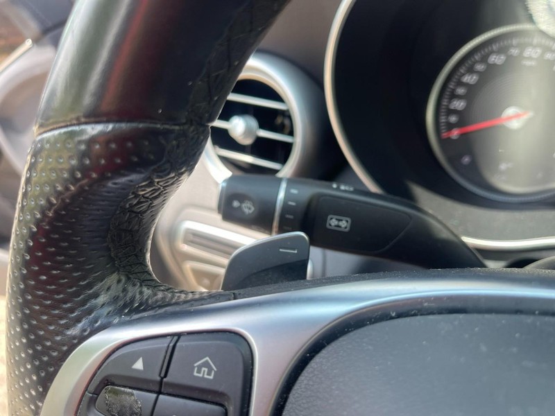 Mercedes-Benz C-Class Vehicle Image 29