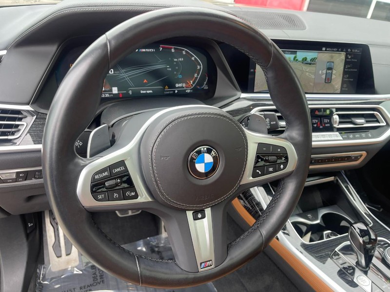 BMW X7 Vehicle Image 39