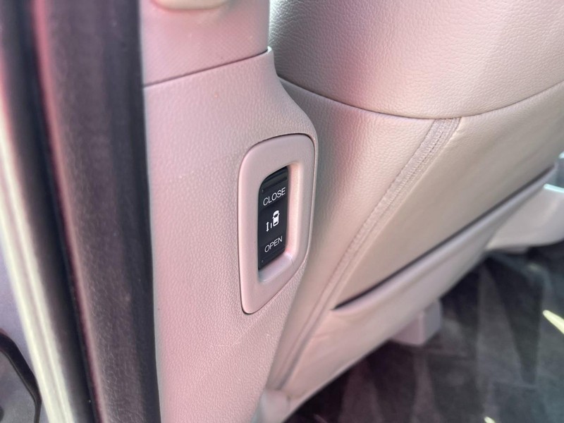 Honda Odyssey Vehicle Image 19