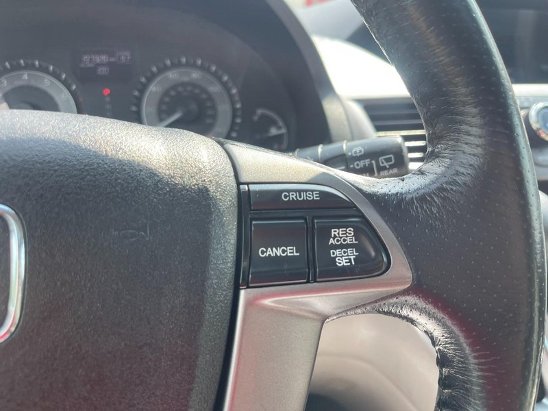 Honda Odyssey Vehicle Image 24