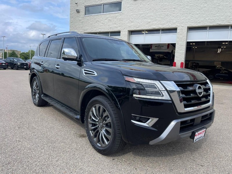 Nissan Armada Vehicle Image 02