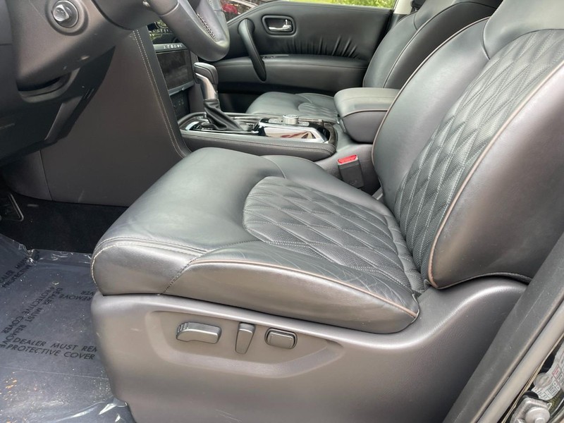 Nissan Armada Vehicle Image 23