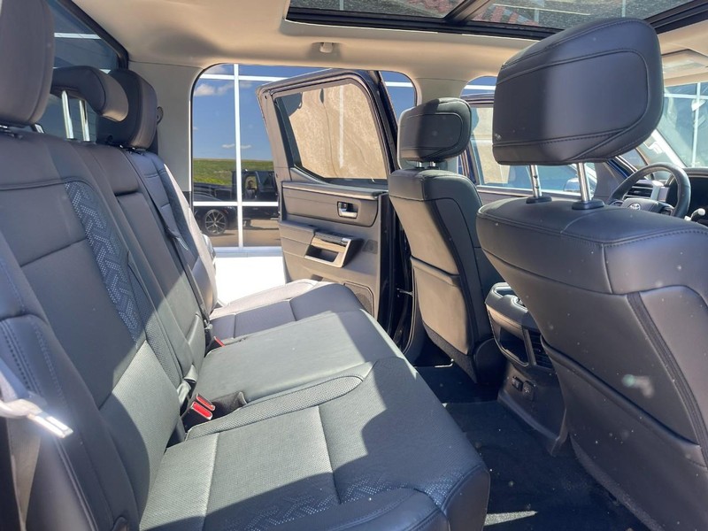 Toyota Tundra 4WD Hybrid Vehicle Image 26