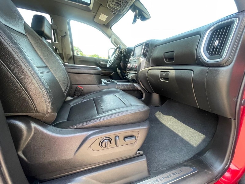 GMC Sierra 2500HD Vehicle Image 14