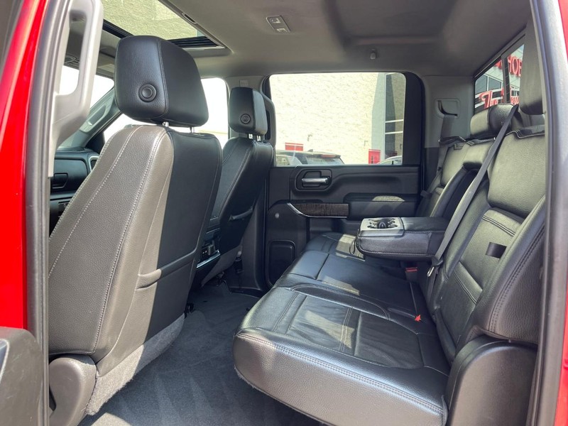 GMC Sierra 2500HD Vehicle Image 19