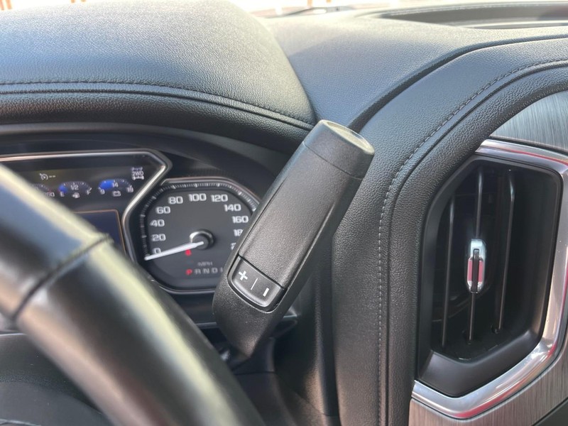 GMC Sierra 2500HD Vehicle Image 30