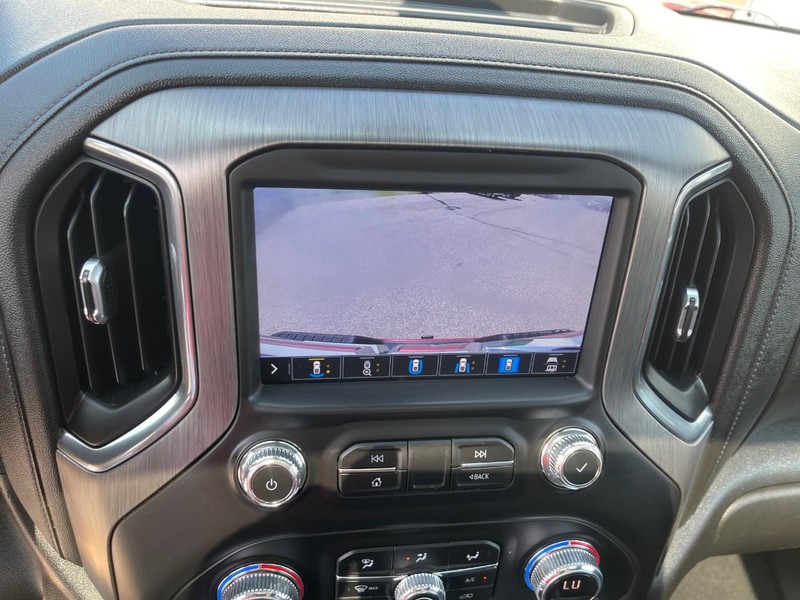 GMC Sierra 2500HD Vehicle Image 33