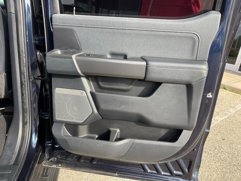 Ford F-150 Vehicle Image 15